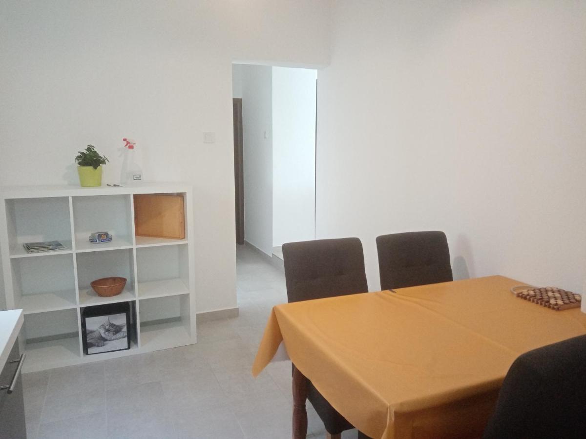 Apartments Marina โลปาร์ ภายนอก รูปภาพ